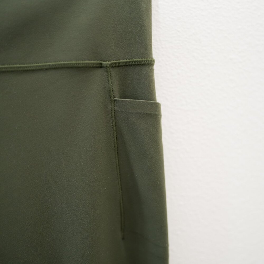 Athleta Salutation Stash Pocket 7/8 Tight Size Small - Picture 5 of 11